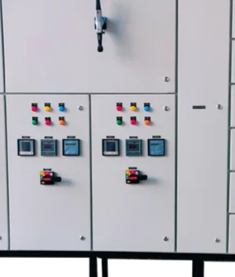 Power factor controller and display on a panel